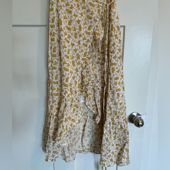 floral wrap dress - Picture 6 of 6